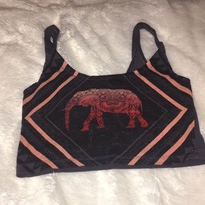 🐘Urban Outfitters elephant crop top. Size small🐘